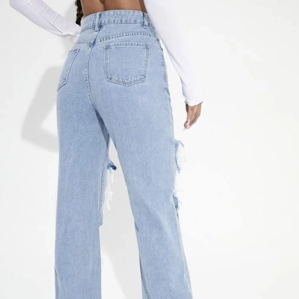 DISTRESED Printed Straight Leg Ripped Jeans Size 6 M - Picture 3 of 3